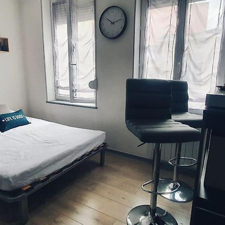 Super Studio Au Pied De La Cathedrale Apartment Amiens Exterior photo